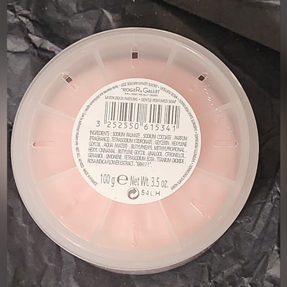 Roger & Gallet Soap - Picture 2 of 3